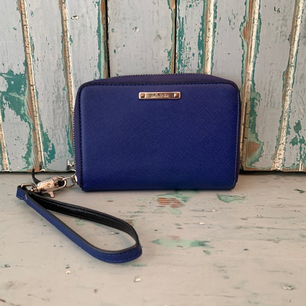 Stella & Dot Blue Wristlet